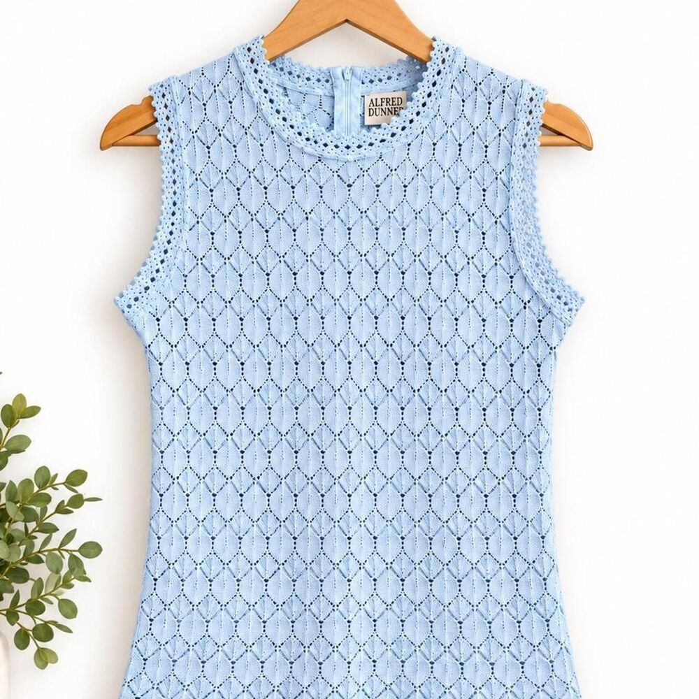 Montgomery-ward Women's Blue Blouse